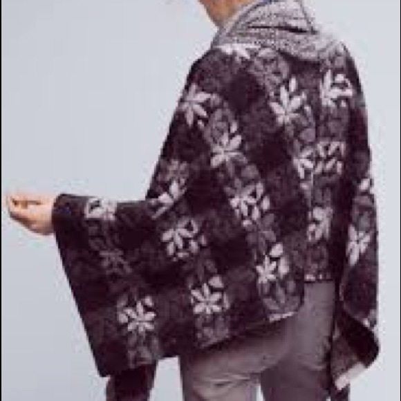 Anthropologie Wintertide Poncho - One Size - Picture 7 of 8